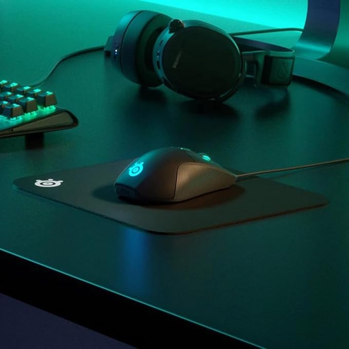 SteelSeries QcK Gaming Mouse Pad - Large Cloth - Optimized For Gaming Sensors