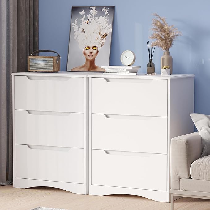 Gizoon 3 Drawers Chest, Bedroom Drawer Dresser with Large Storage Capacity, Embedded Handle, and Sturdy Anti-Tripping Device, Modern Design Cabinet for Hallway, Office, Living Room (White)