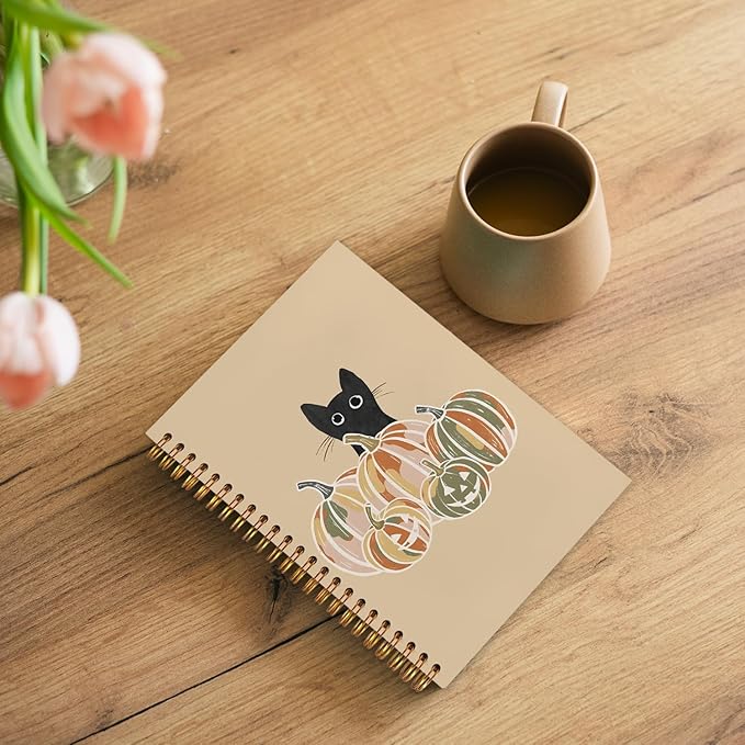 WUCHJ Halloween Black Cat Pumpkin Notebook, Fall Halloween Pumpkin Journal, Black Cat Gifts, Farmhouse Fall Autumn Spiral Notebook Journal for Note Taking, 5.5x8.3 Inch