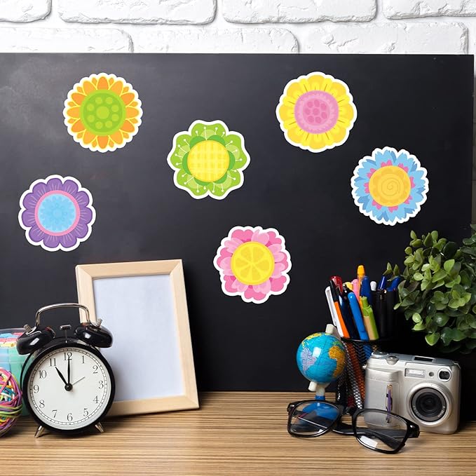 30 Pack Spring Flowers Sticky Notes - 600 Sheets Floral Shape Sticky Note Pads for Kids Spring Gift School Office Supplies