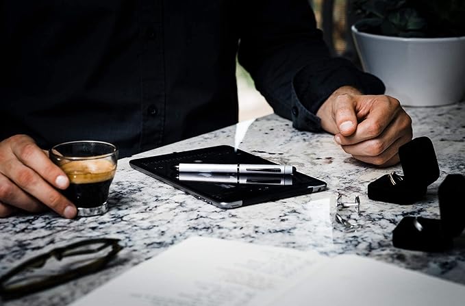 Cross Tech3+ Refillable Tech3+ Presented in a Premium Gift Box - Medium Point, Black Ink, Chrome