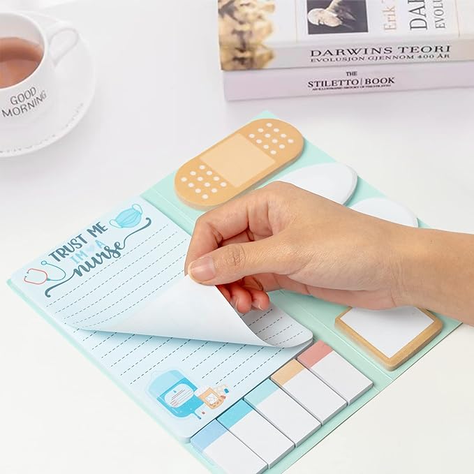 Nurse Sticky Notes Set, 550 Sheets, Cute Cartoon Medical Supplies Self-Stick Notes Pads Bundle Writing Memo Pads for Nursing Student Essentials Hospital Back to School Nurse Supplies Gift