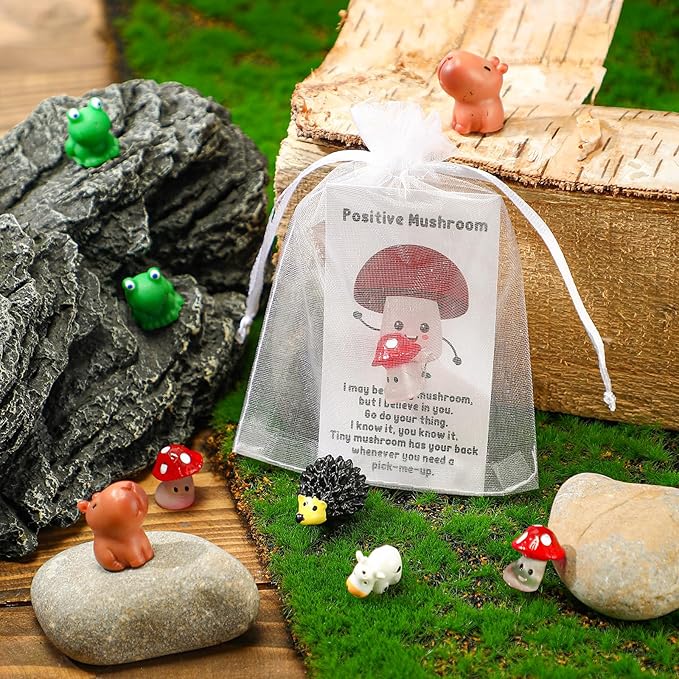 Fumete 25 Set Employee Appreciation Gifts Bulk for Coworkers Thank You Staff Gift Animal Pun Inspirational Note Cards Funny Resin Office Gifts Pocket Favors (Funny)