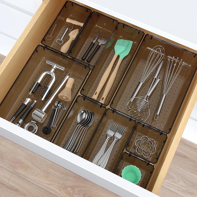 7 PCS Clear Plastic Drawer Organizers Set, 4 Size Desk Drawer Organizer Trays for Makeup, Jewelry, Kitchen Utensils, Gadgets and Office Accessories, Black