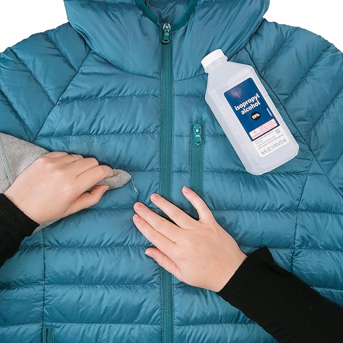 GEAR AID Tenacious Tape Mini Patches with Peel-and-Stick Adhesive Repairs Holes and Tears in Winter Gear, Down Puffer Jackets, Sleeping Bags, Tents and Rain Gear